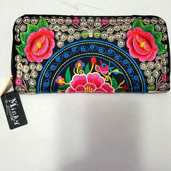 Gorgeous Boho Black Colorful Embroidered Multipocket Wallet - Picture 1 of 8